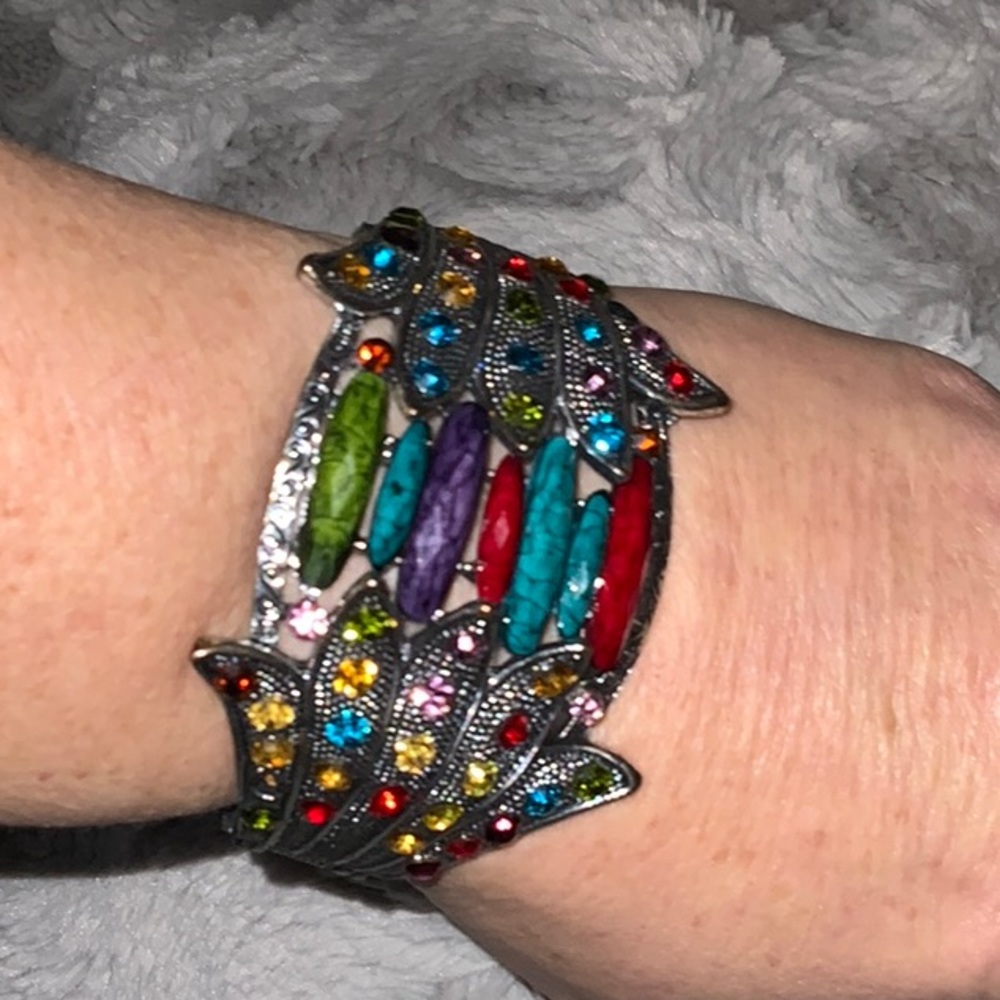 6/$20 Beautiful Colourful Bracelet